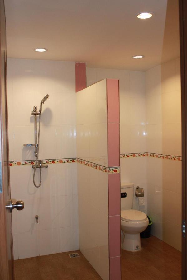 Menam Resort Nakhonpathom Kültér fotó