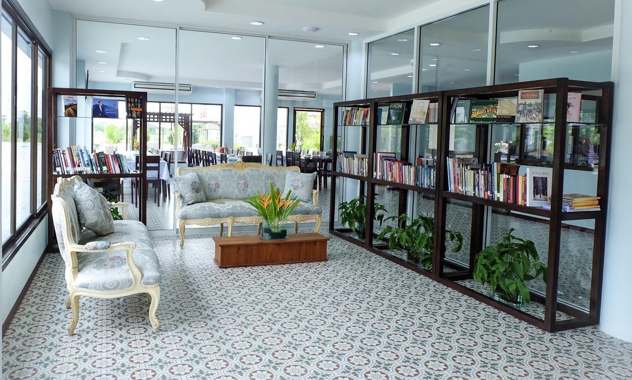 Menam Resort Nakhonpathom Kültér fotó