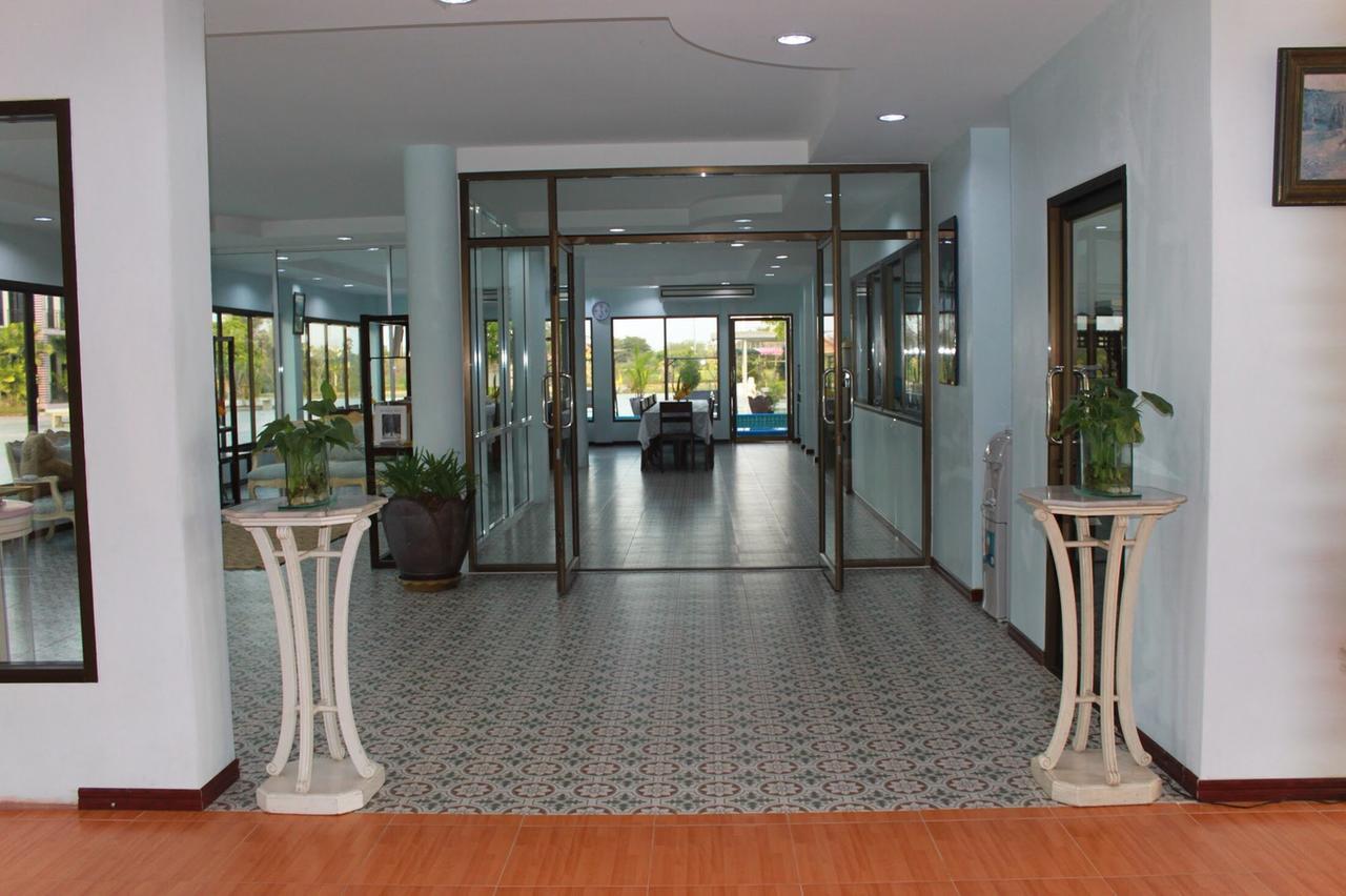 Menam Resort Nakhonpathom Kültér fotó