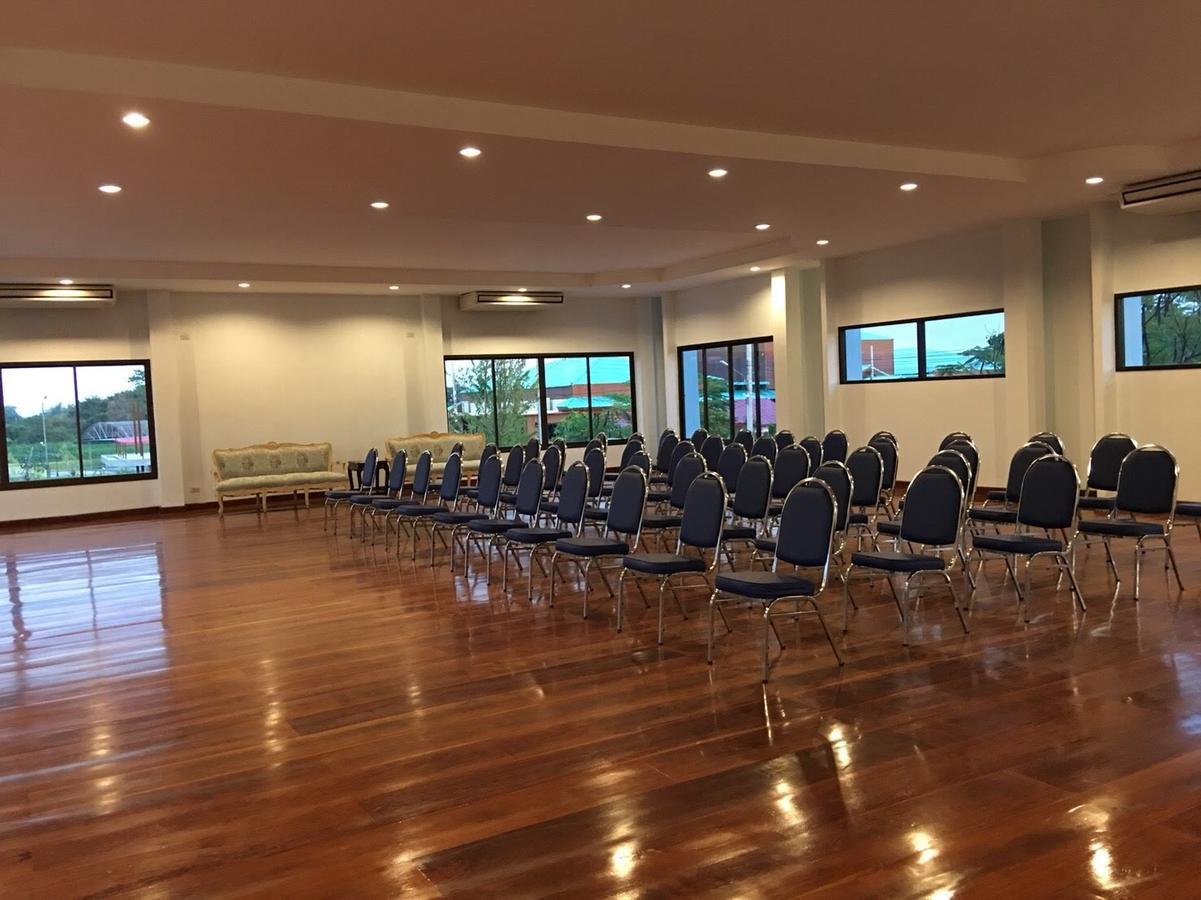 Menam Resort Nakhonpathom Kültér fotó