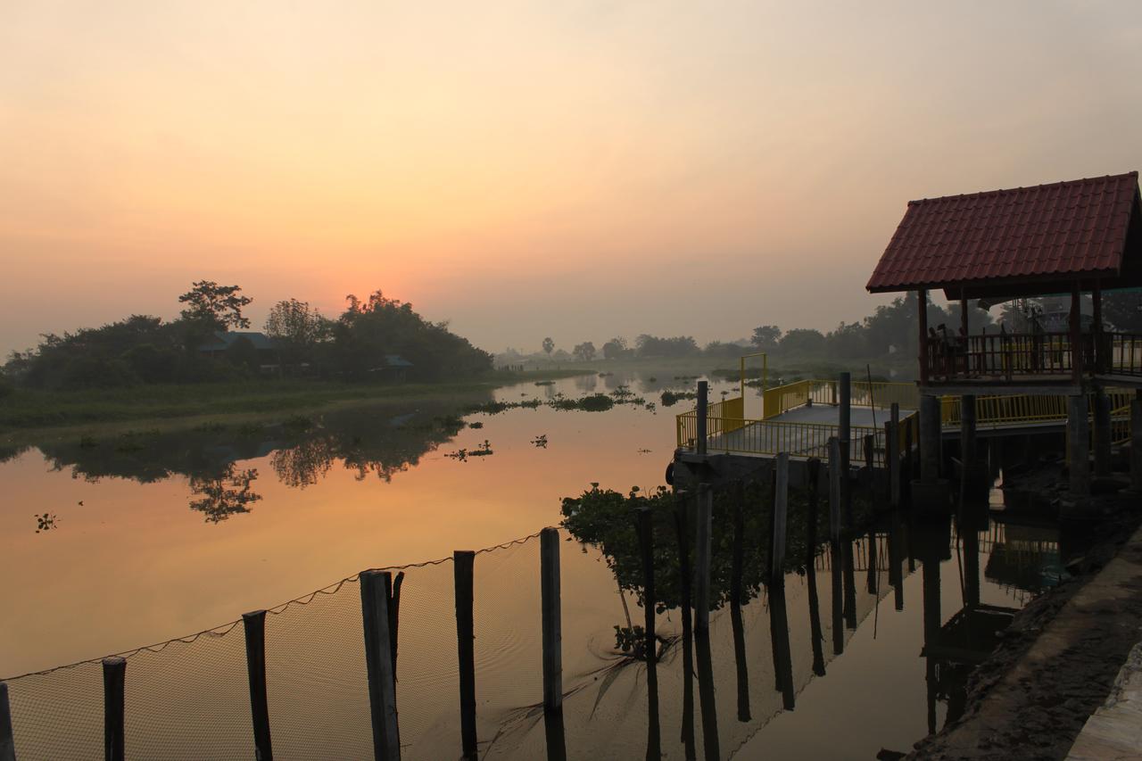 Menam Resort Nakhonpathom Kültér fotó